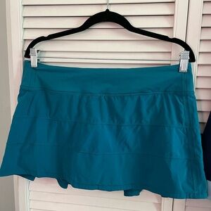 Lululemon pace rival skirt